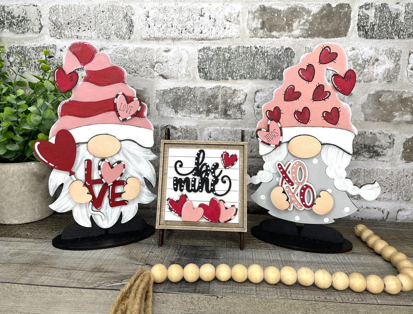 Gnome Love Shelf Sitters